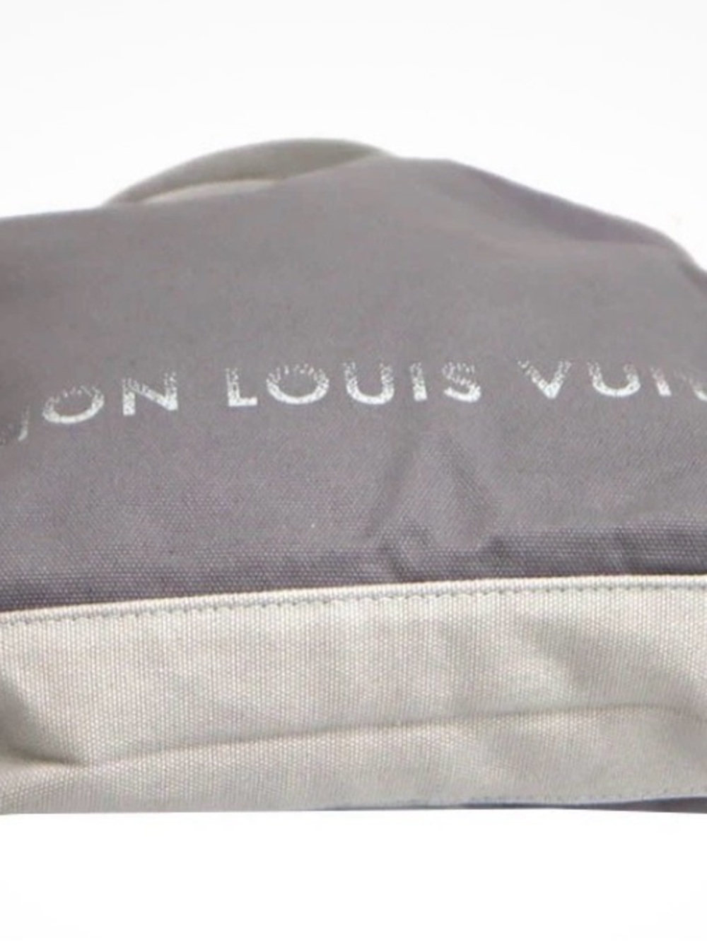 EUC- Louis Vuitton Foundation Exclusive Grey Tote Bag - Picture 3 of 4